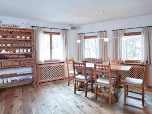wohnung-umbauen-renovieren-engadin-albula-esszimmer