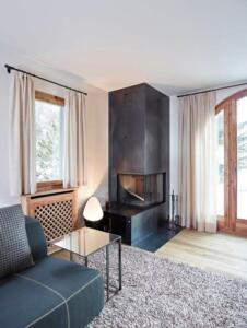 Wohnung-umbauen-renovieren-engadin-albula-Wohnzimmer